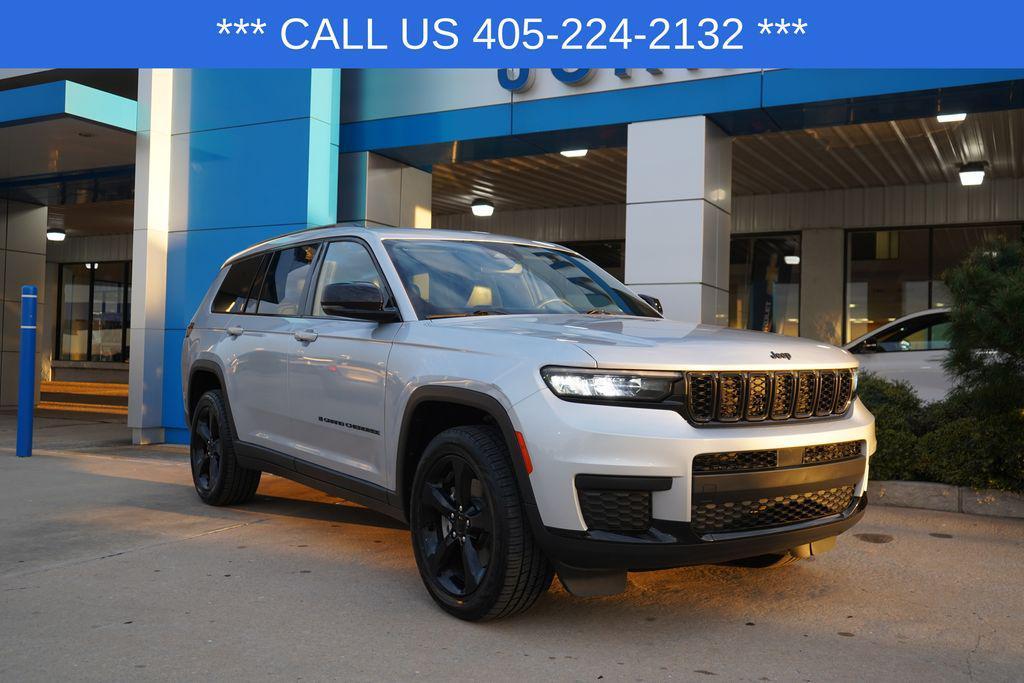 used 2023 Jeep Grand Cherokee L car, priced at $25,702