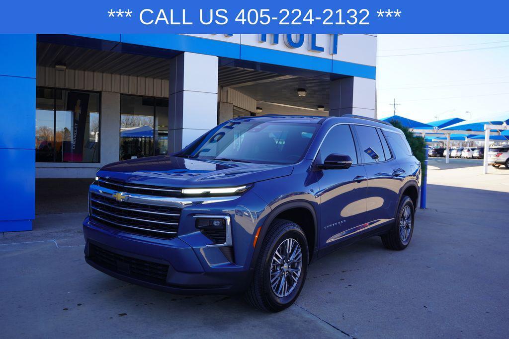used 2025 Chevrolet Traverse car, priced at $36,723