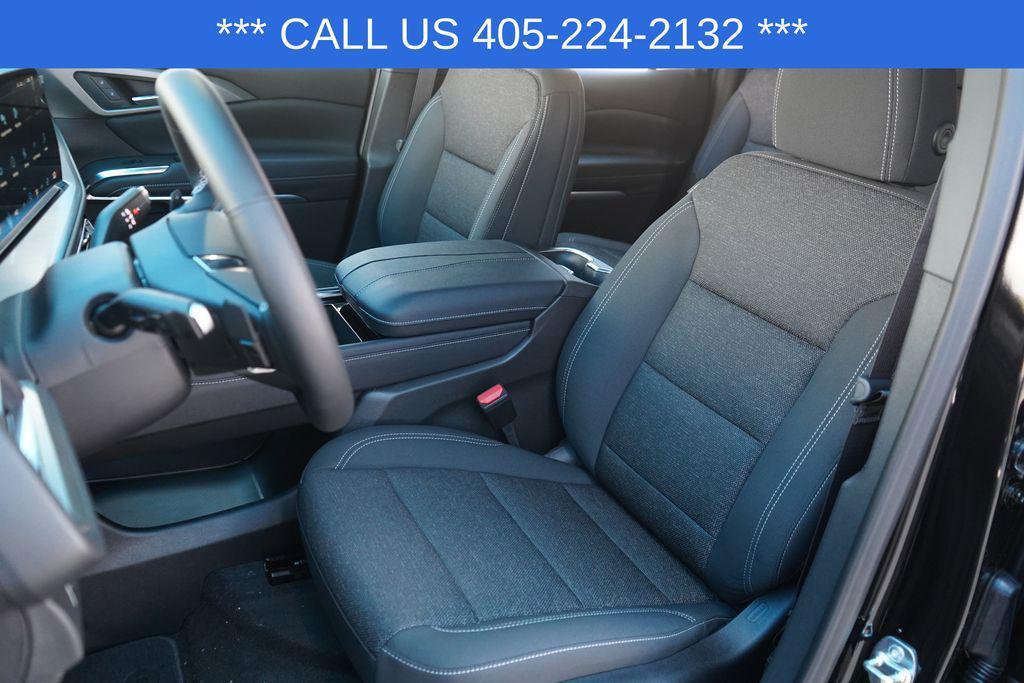 new 2026 Chevrolet Traverse car, priced at $41,955