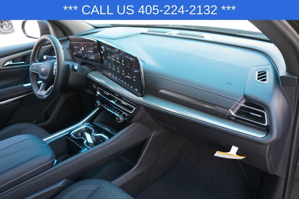 new 2026 Chevrolet Traverse car, priced at $41,955