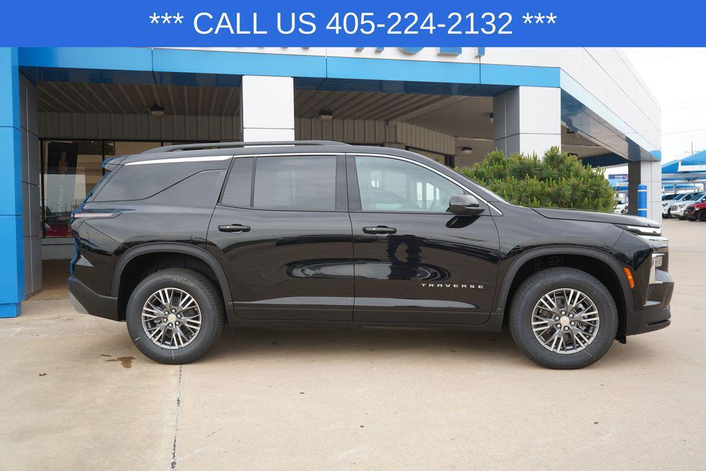 new 2026 Chevrolet Traverse car, priced at $41,955