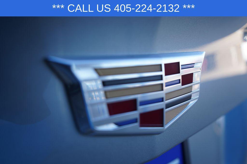 used 2025 Cadillac XT4 car, priced at $33,652