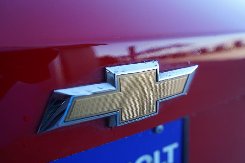 used 2021 Chevrolet Blazer car, priced at $21,000