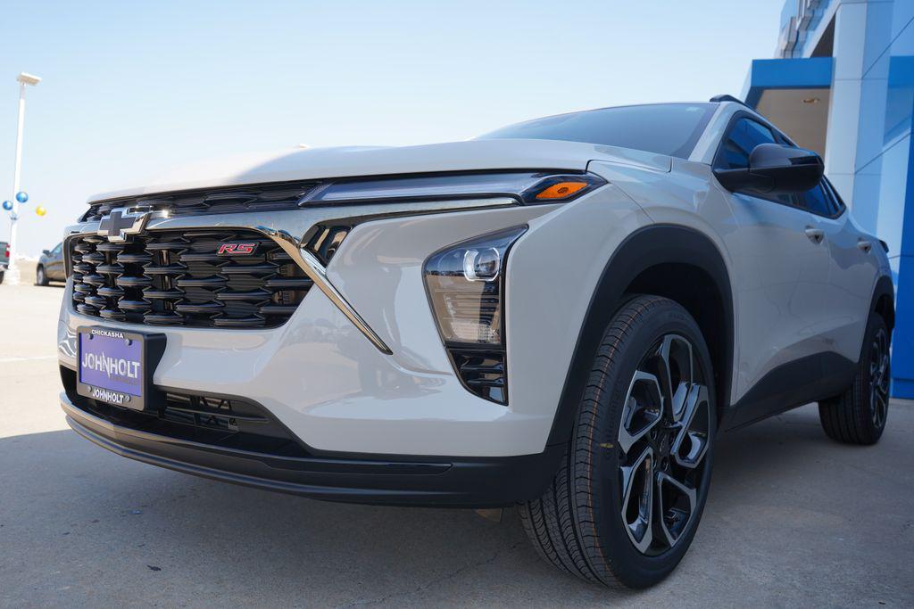 new 2026 Chevrolet Trax car, priced at $27,255