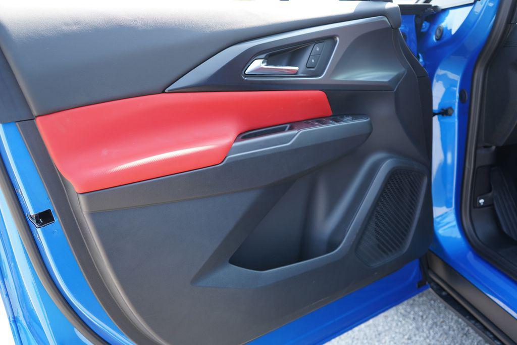 new 2025 Chevrolet Equinox EV car, priced at $34,917