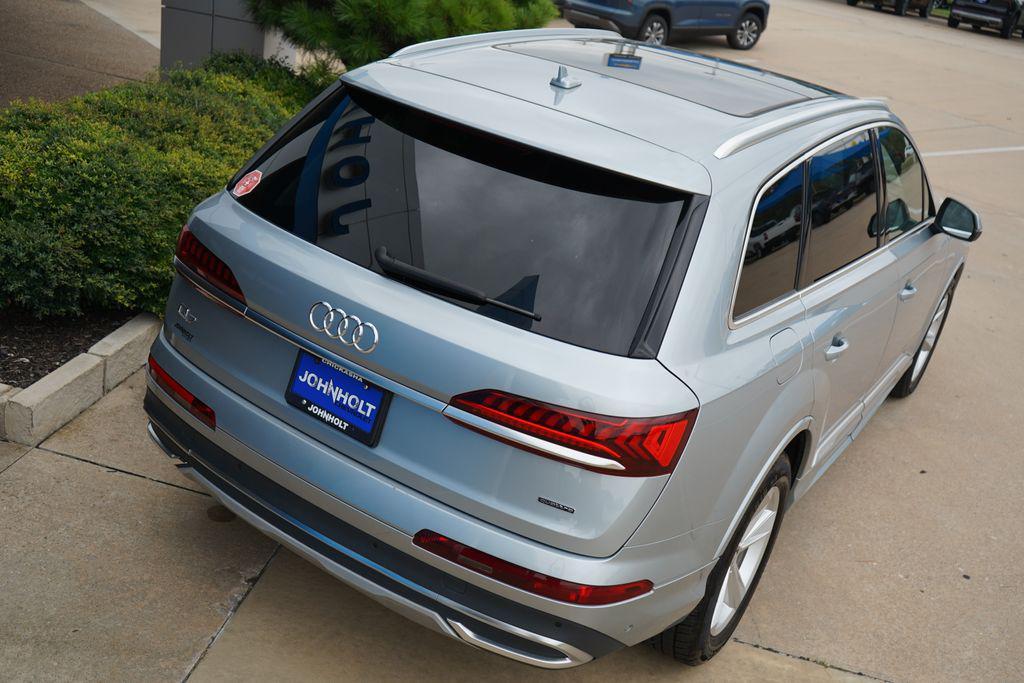 used 2024 Audi Q7 car, priced at $34,991