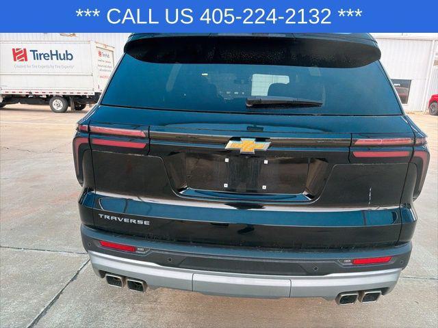used 2025 Chevrolet Traverse car, priced at $36,991