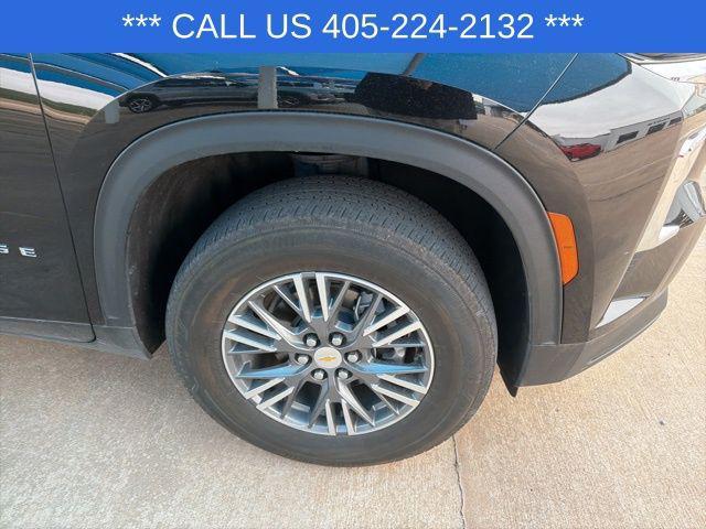 used 2025 Chevrolet Traverse car, priced at $36,991