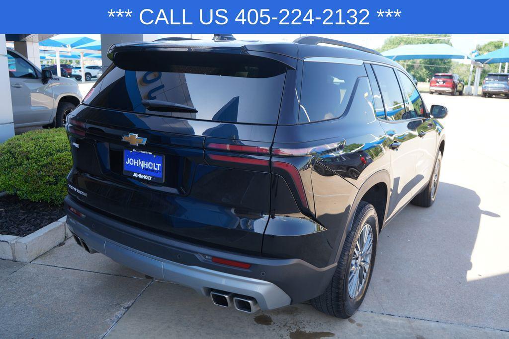 used 2025 Chevrolet Traverse car, priced at $37,991