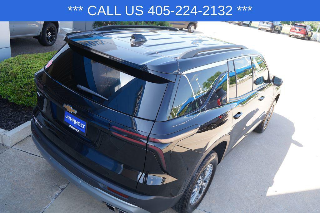 used 2025 Chevrolet Traverse car, priced at $37,991