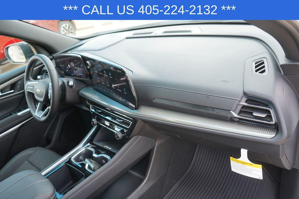 new 2026 Chevrolet Traverse car, priced at $43,199