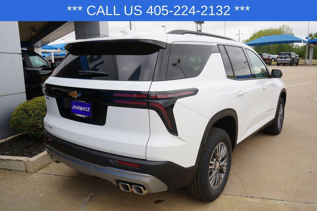 new 2026 Chevrolet Traverse car, priced at $43,199