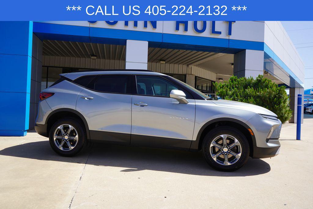 used 2024 Chevrolet Blazer car, priced at $29,991