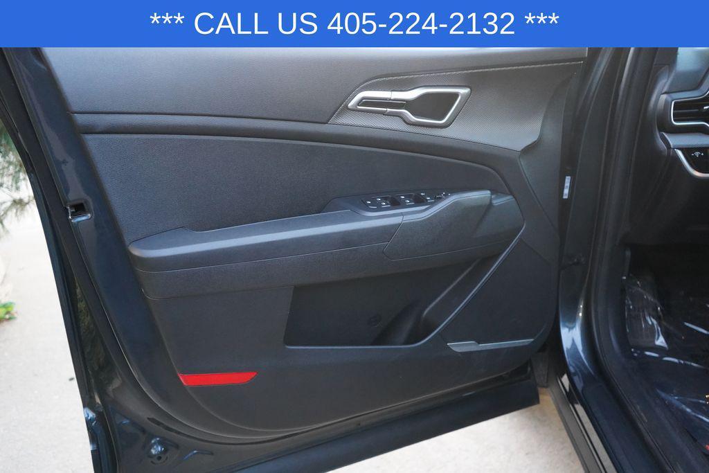 used 2024 Kia Sportage car, priced at $23,991