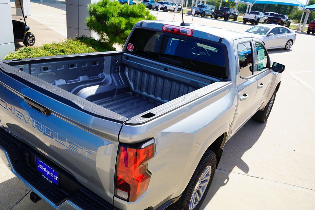 new 2026 Chevrolet Colorado car, priced at $34,000