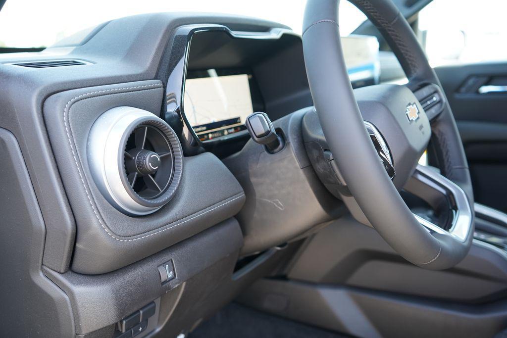 new 2026 Chevrolet Colorado car, priced at $34,000