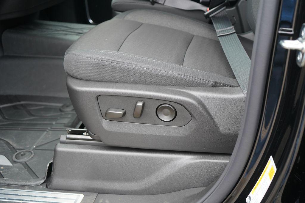 new 2026 Chevrolet Silverado 1500 car, priced at $49,018