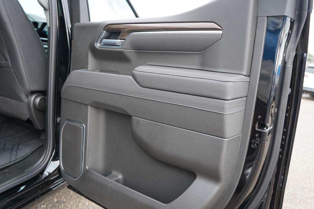 new 2026 Chevrolet Silverado 1500 car, priced at $49,018