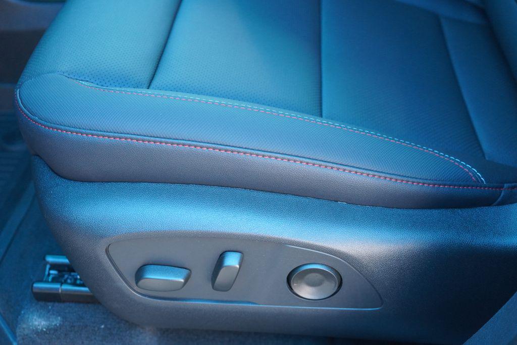 new 2026 Chevrolet Traverse car, priced at $55,305