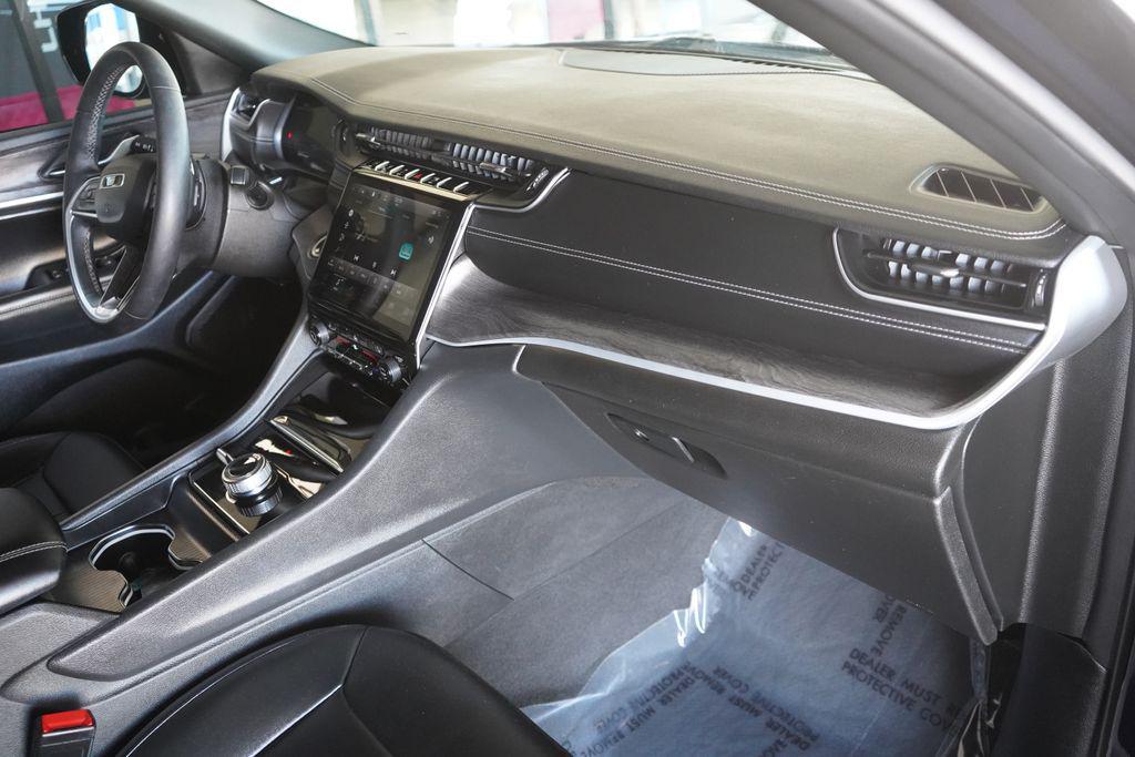 used 2024 Jeep Grand Cherokee L car, priced at $34,799