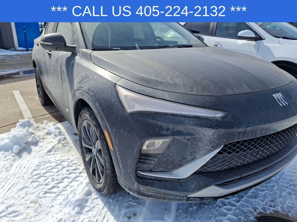 used 2025 Buick Envista car, priced at $25,000