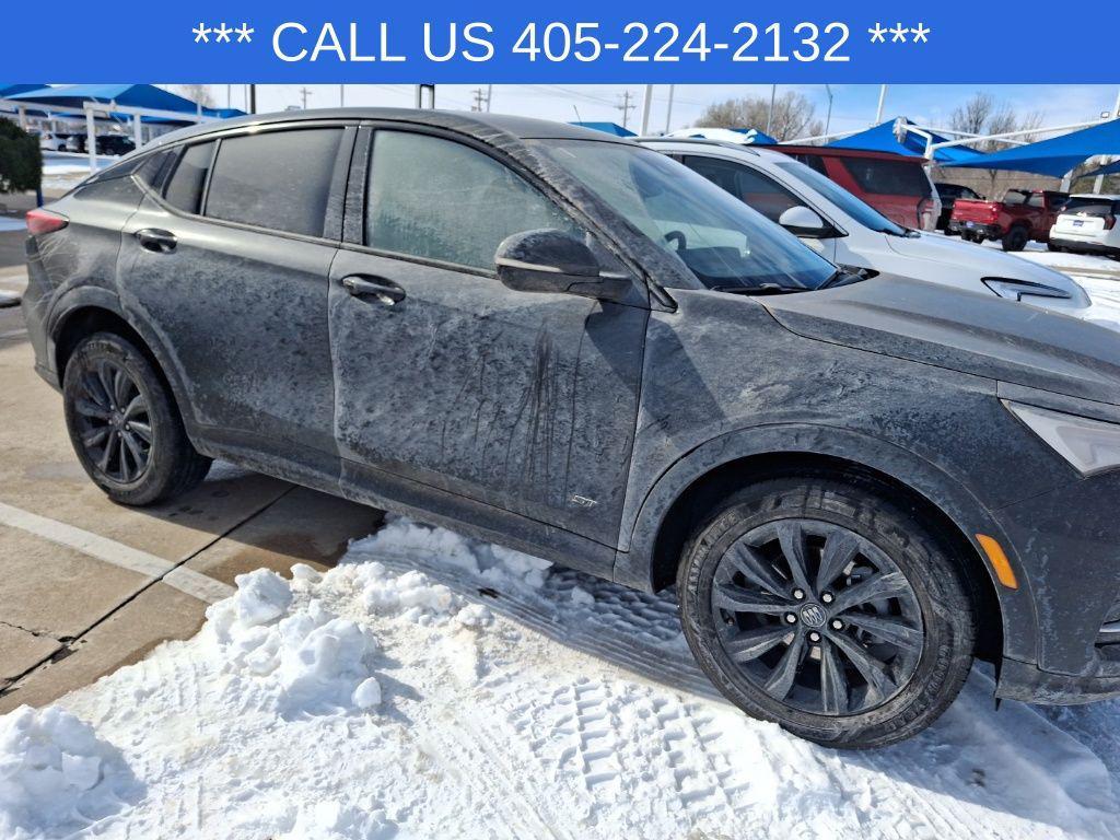 used 2025 Buick Envista car, priced at $25,000