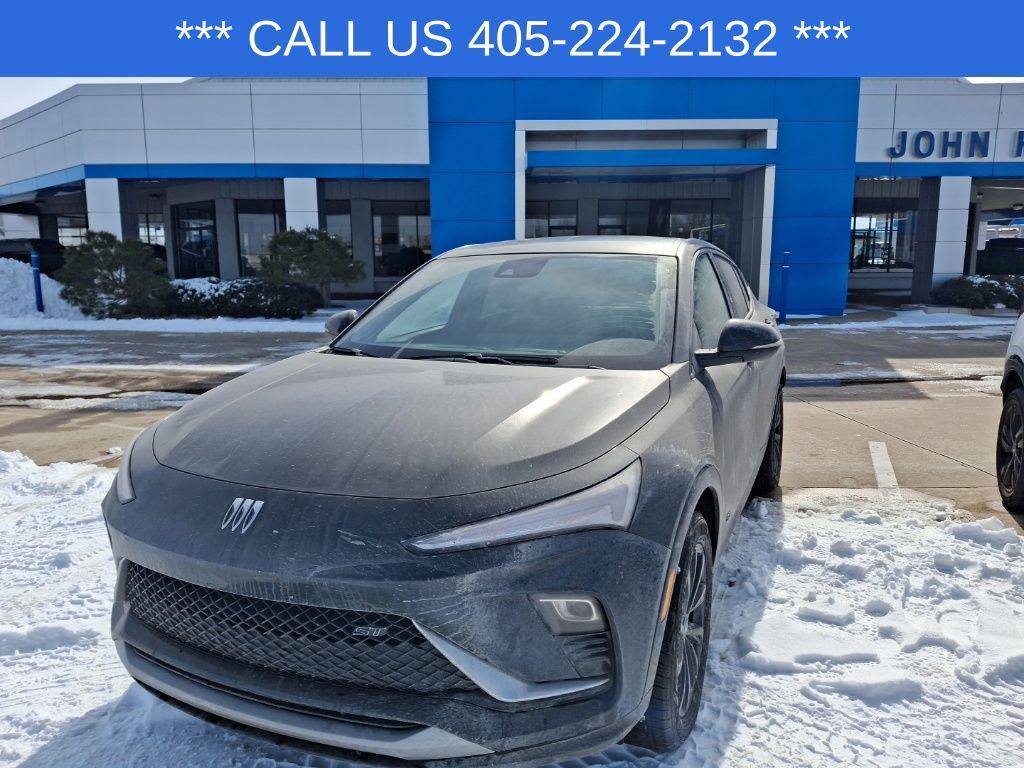 used 2025 Buick Envista car, priced at $25,000