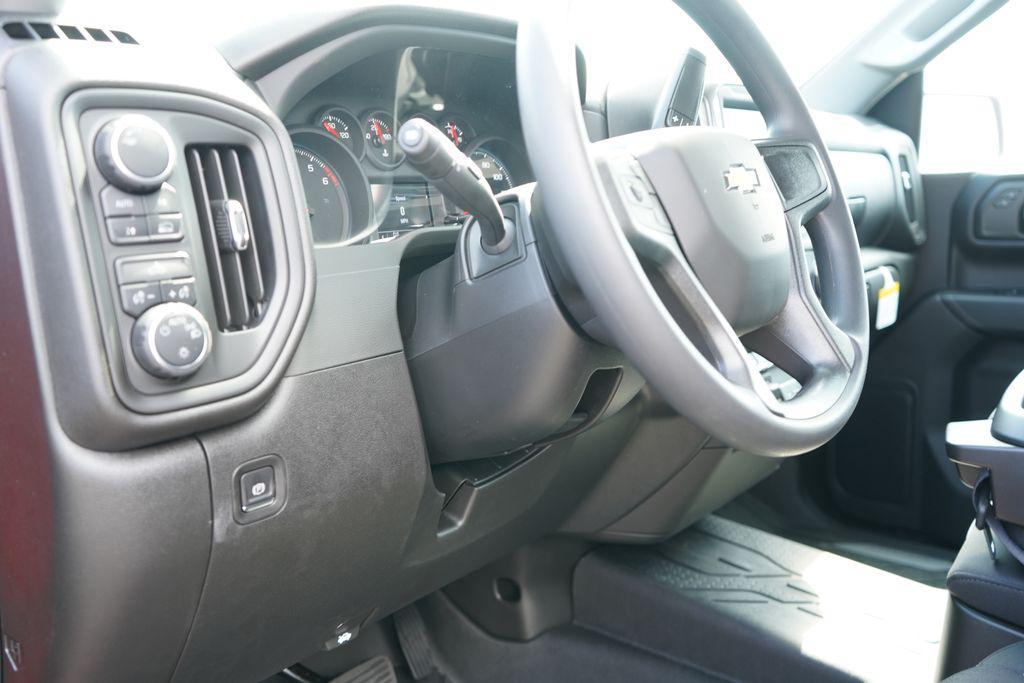 new 2026 Chevrolet Silverado 1500 car, priced at $41,294