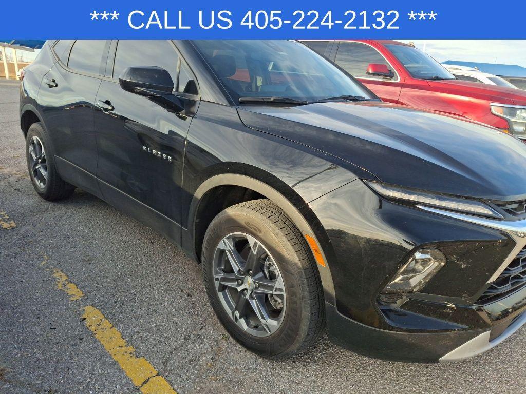 used 2023 Chevrolet Blazer car