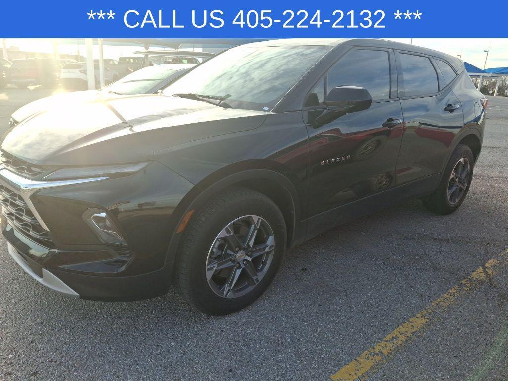 used 2023 Chevrolet Blazer car