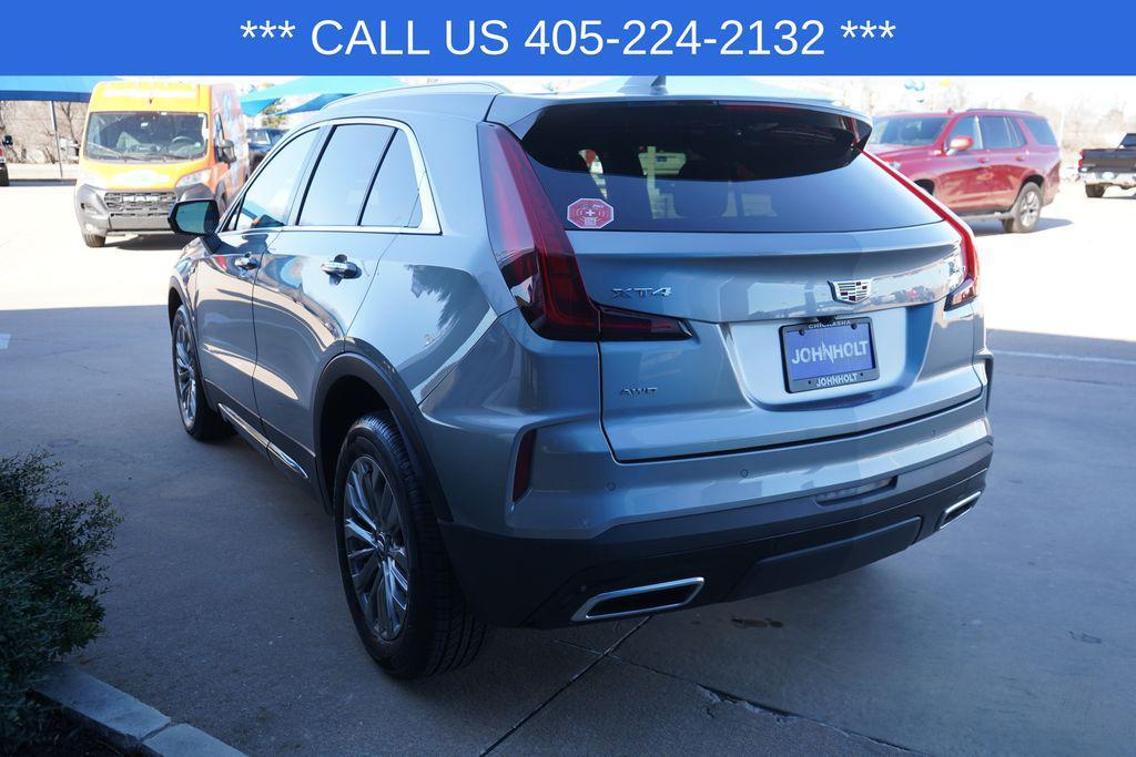 used 2025 Cadillac XT4 car, priced at $34,364