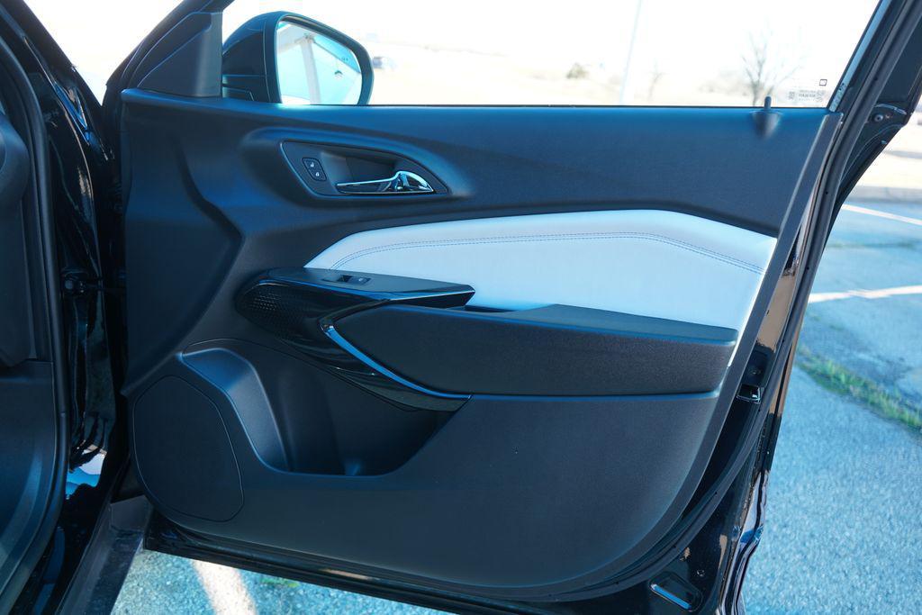 new 2026 Chevrolet Trax car, priced at $25,425