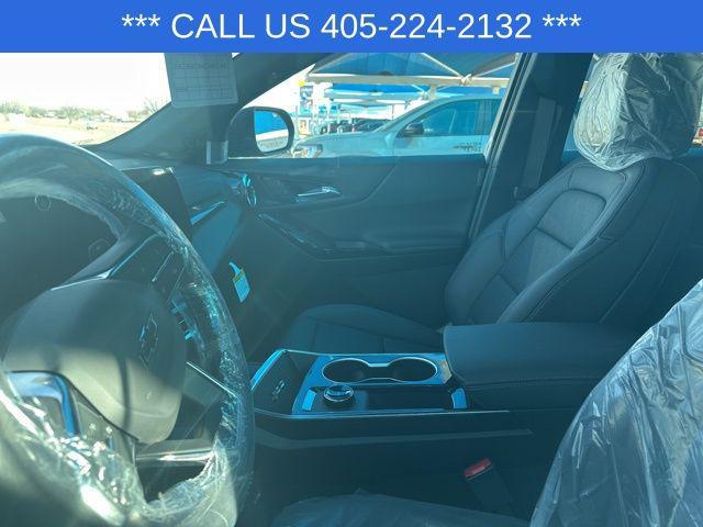 new 2026 Chevrolet Equinox car, priced at $33,853