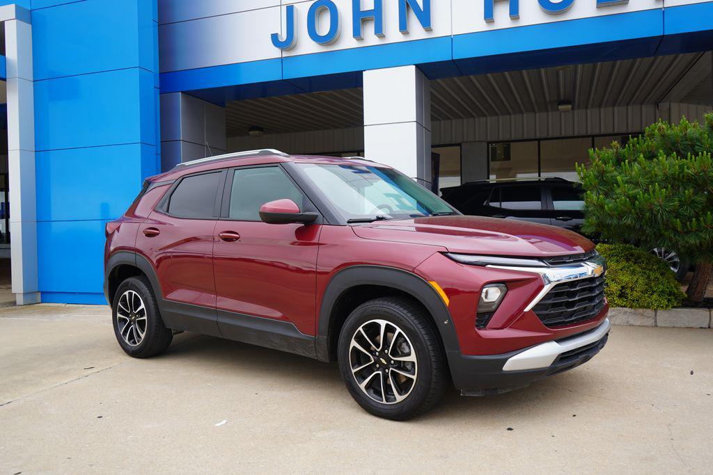 used 2025 Chevrolet TrailBlazer car, priced at $23,711