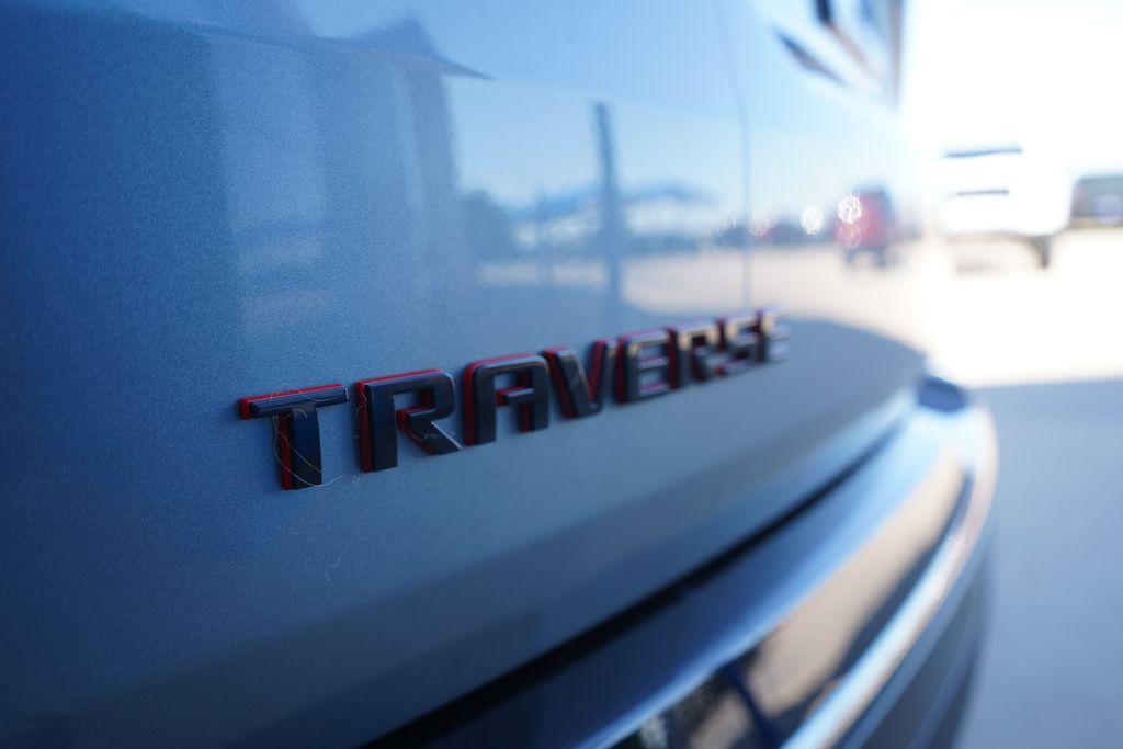 used 2023 Chevrolet Traverse car, priced at $41,991