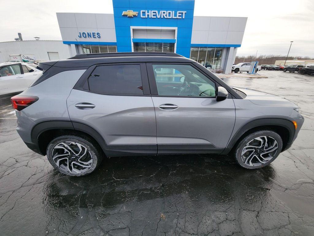 new 2026 Chevrolet TrailBlazer car, priced at $33,975