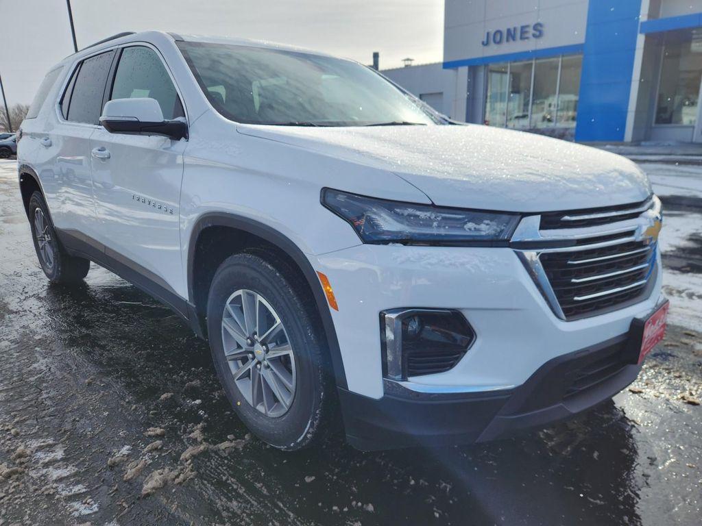 used 2023 Chevrolet Traverse car, priced at $30,987