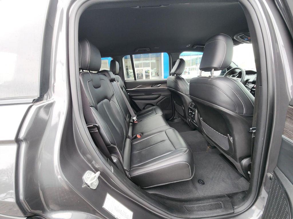 used 2024 Jeep Grand Cherokee car, priced at $32,987