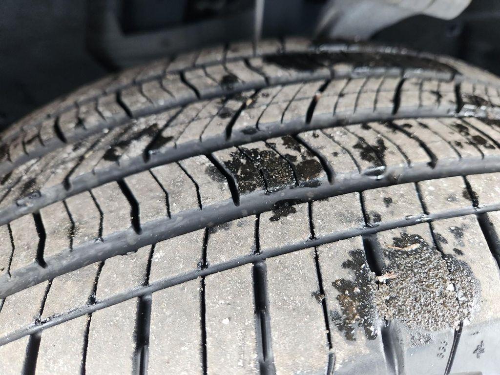 used 2024 Jeep Grand Cherokee car, priced at $32,987