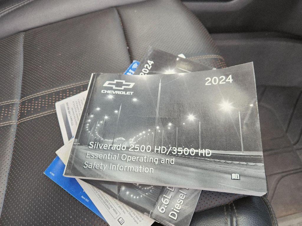 used 2024 Chevrolet Silverado 2500 car, priced at $61,987