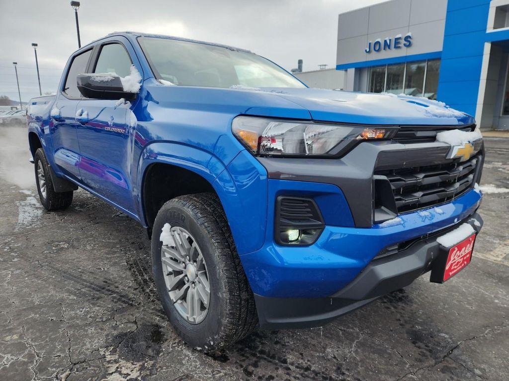 used 2024 Chevrolet Colorado car, priced at $35,987