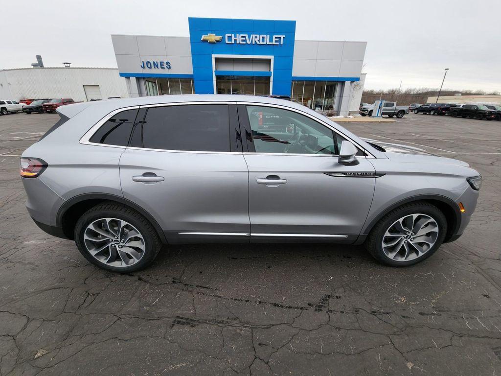 used 2022 Lincoln Nautilus car, priced at $32,987