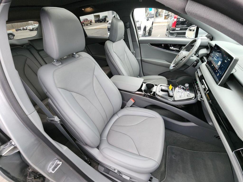 used 2022 Lincoln Nautilus car, priced at $32,987