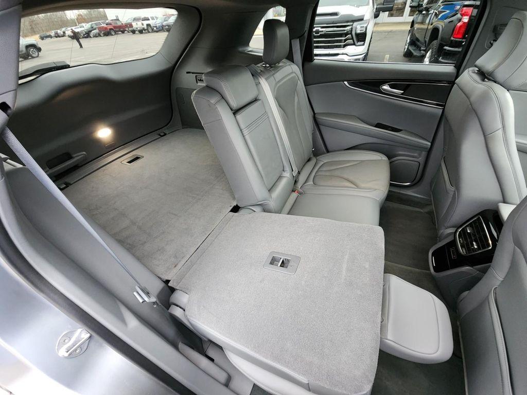 used 2022 Lincoln Nautilus car, priced at $32,987