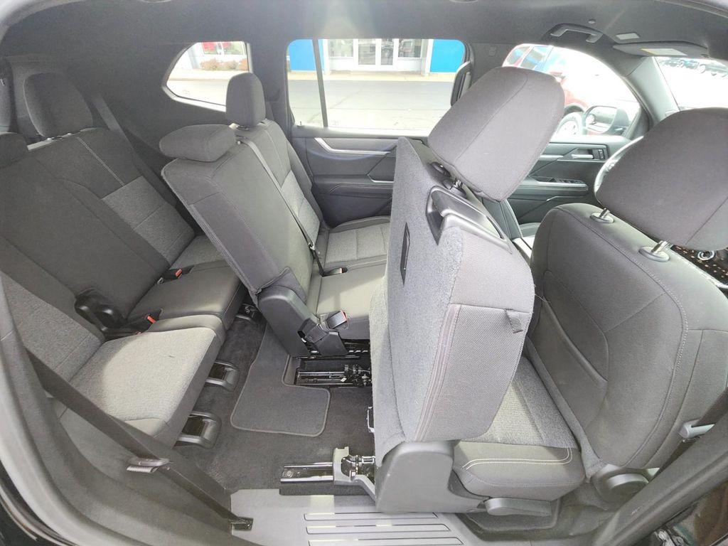 used 2025 GMC Acadia car, priced at $36,987