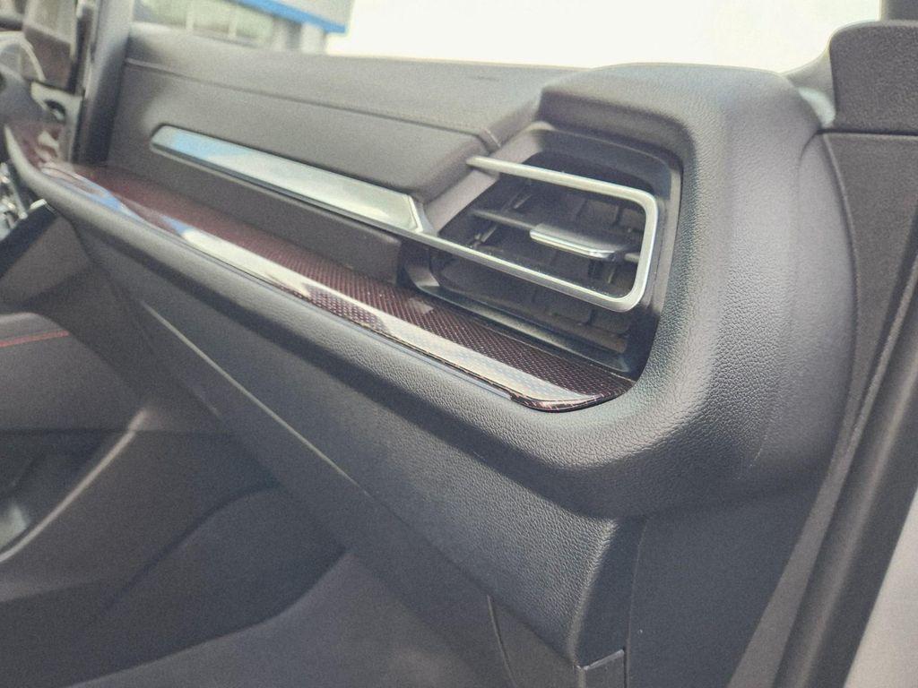 used 2025 Chevrolet Traverse car, priced at $48,987