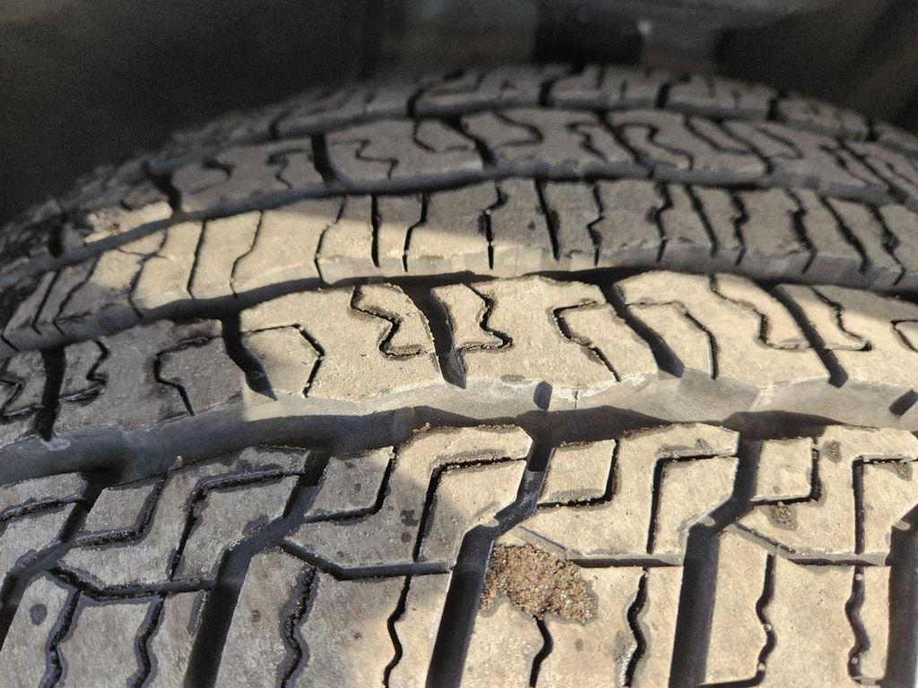 used 2025 Chevrolet Traverse car, priced at $48,987