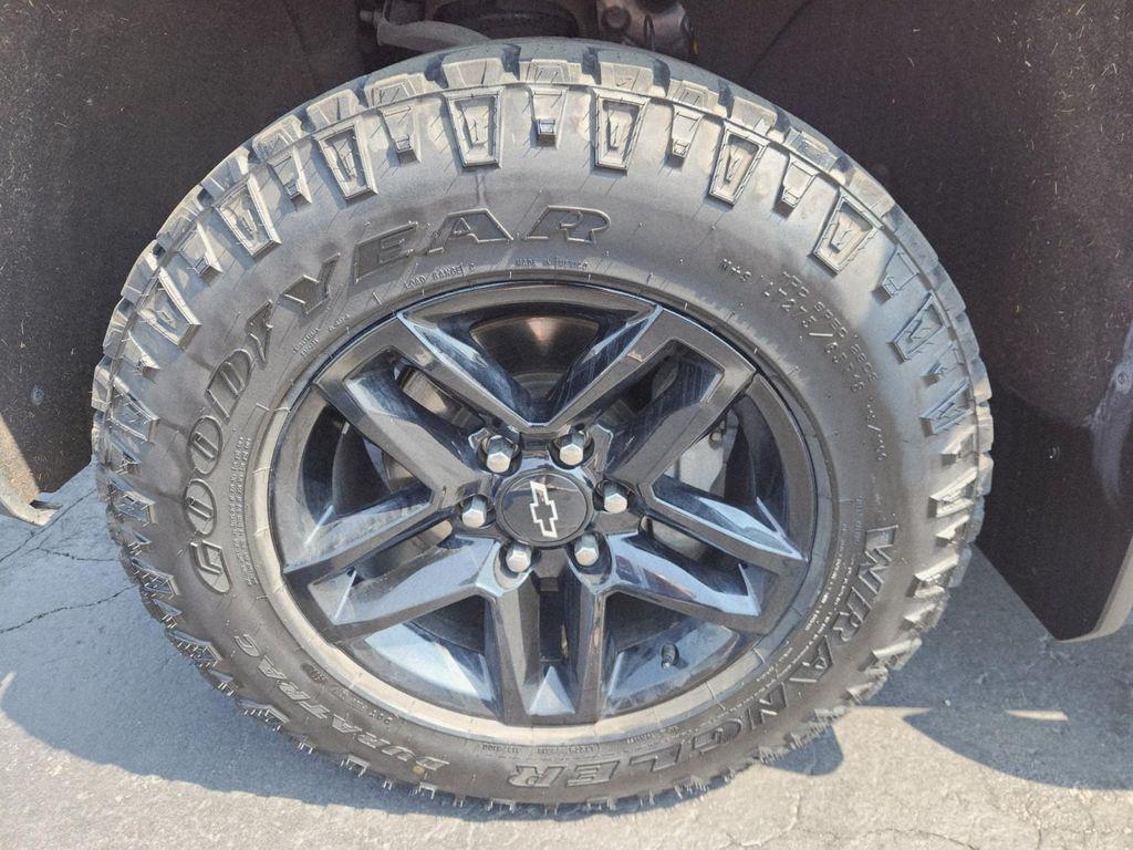 used 2022 Chevrolet Silverado 1500 car, priced at $42,875