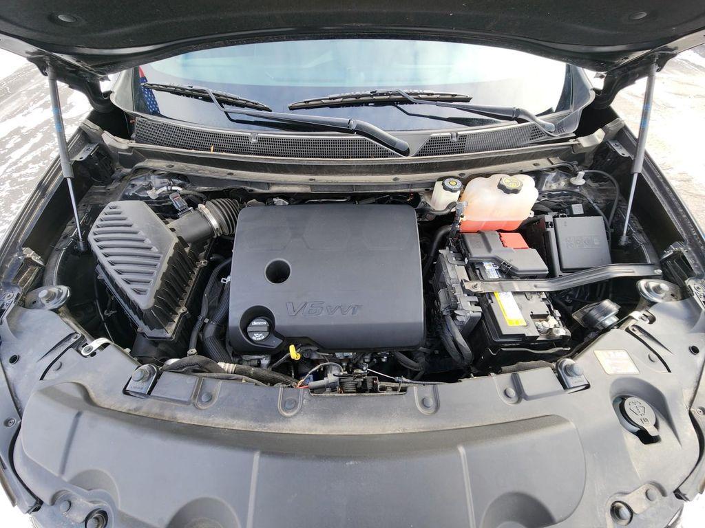 used 2022 Chevrolet Traverse car, priced at $32,987