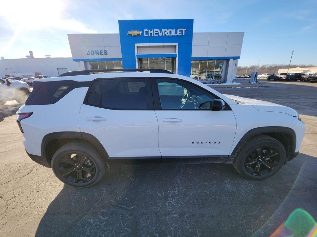 new 2026 Chevrolet Equinox car, priced at $34,662